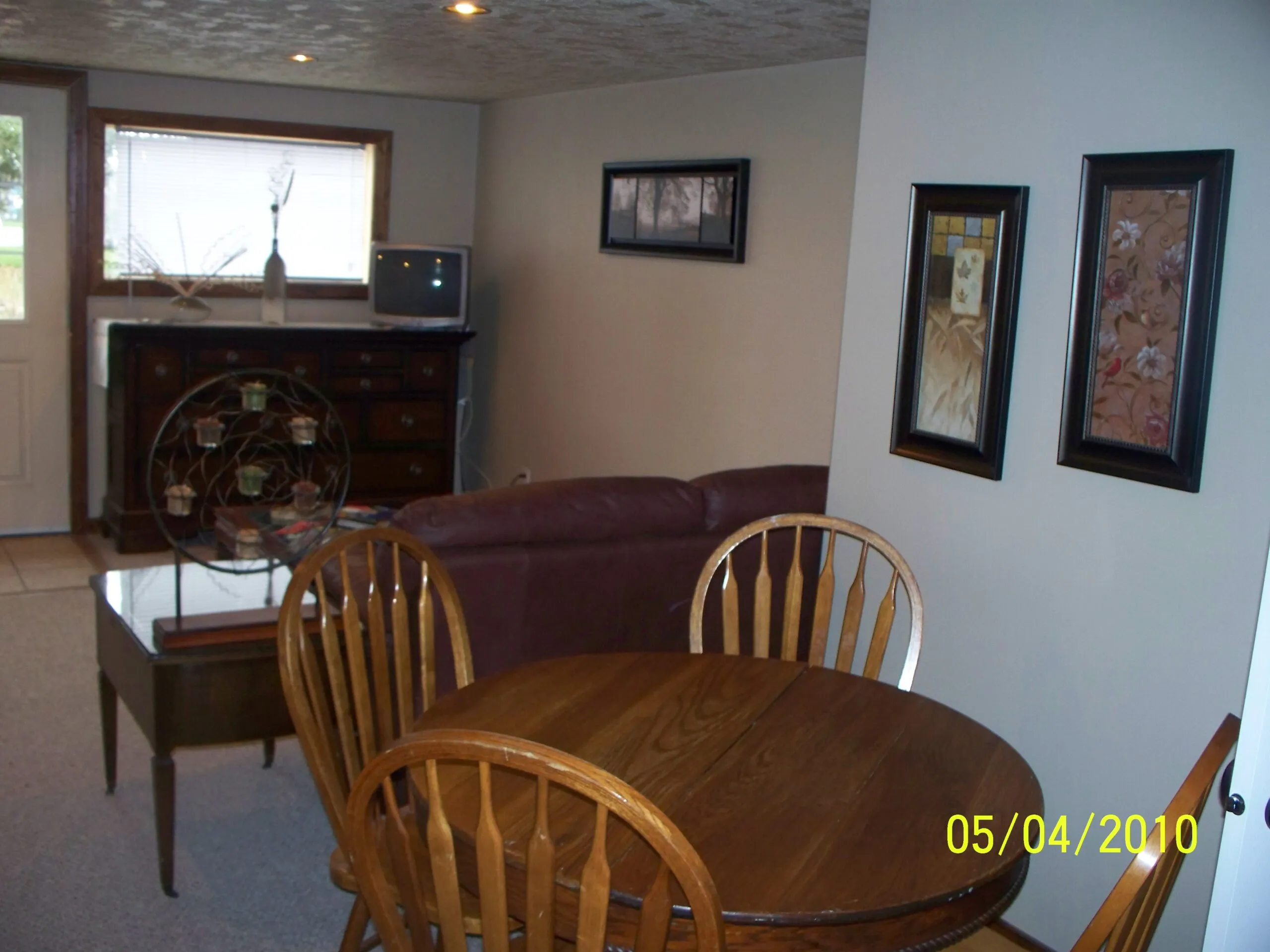 Sitting area in a guest suite